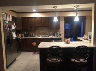 30012 Hayes Rd, Roseville, MI 48066