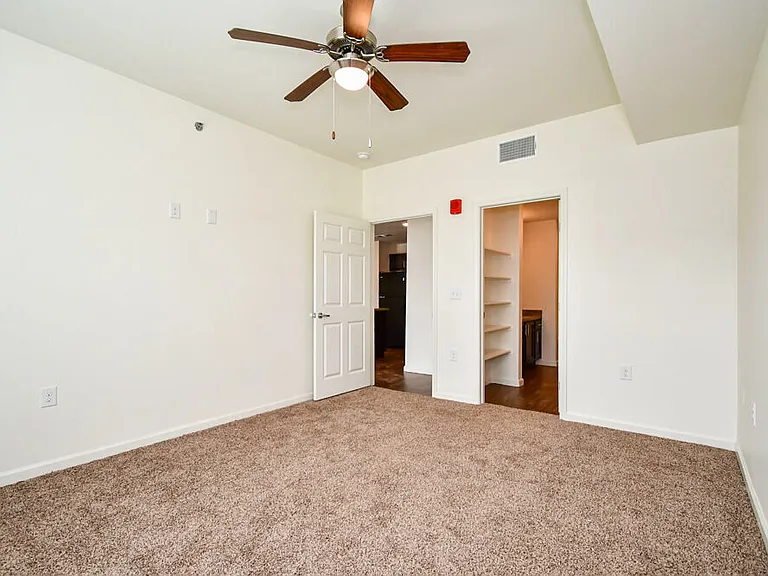 Primrose Village Apartments — Photo 21