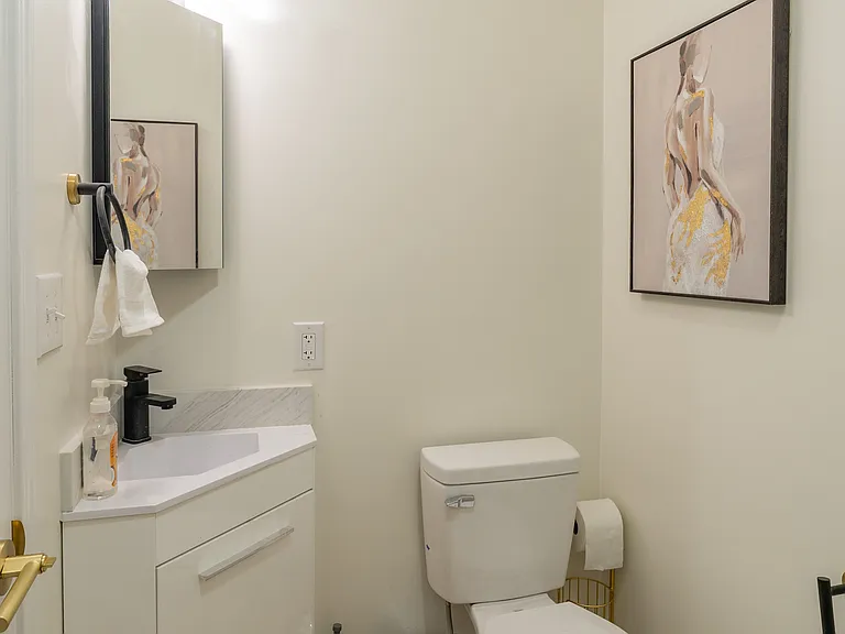 3601 Landau Ave NE — Photo 19