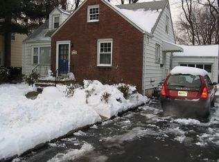 326 Jerusalem Rd, Scotch Plains, NJ 07076