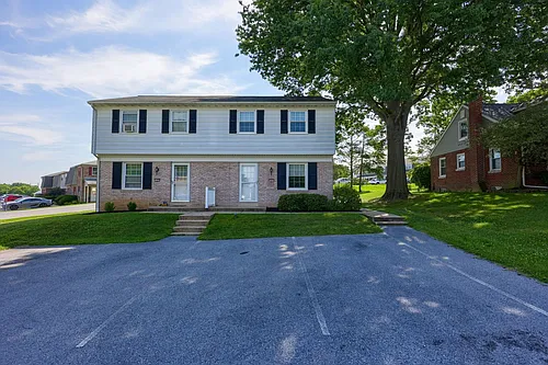 131 Highview Dr Photo 1