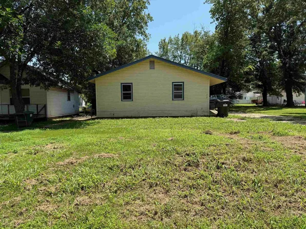 312 E Olive St, Oxford, KS 67119