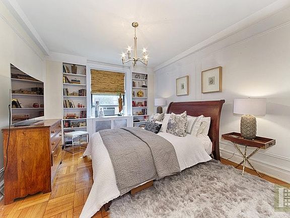 4th image of 310 W 85th St APT 3C