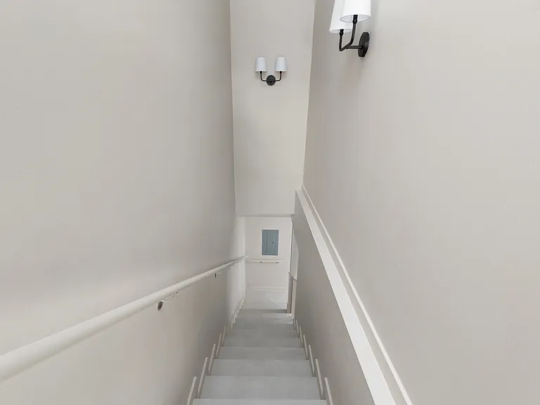 1305 Barnard Rd #4 — Photo 13