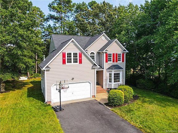 2nd image of 5724 Rolling Creek Pl