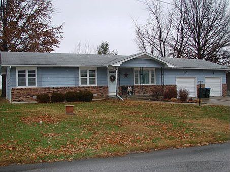 2nd image of 807 Rena St