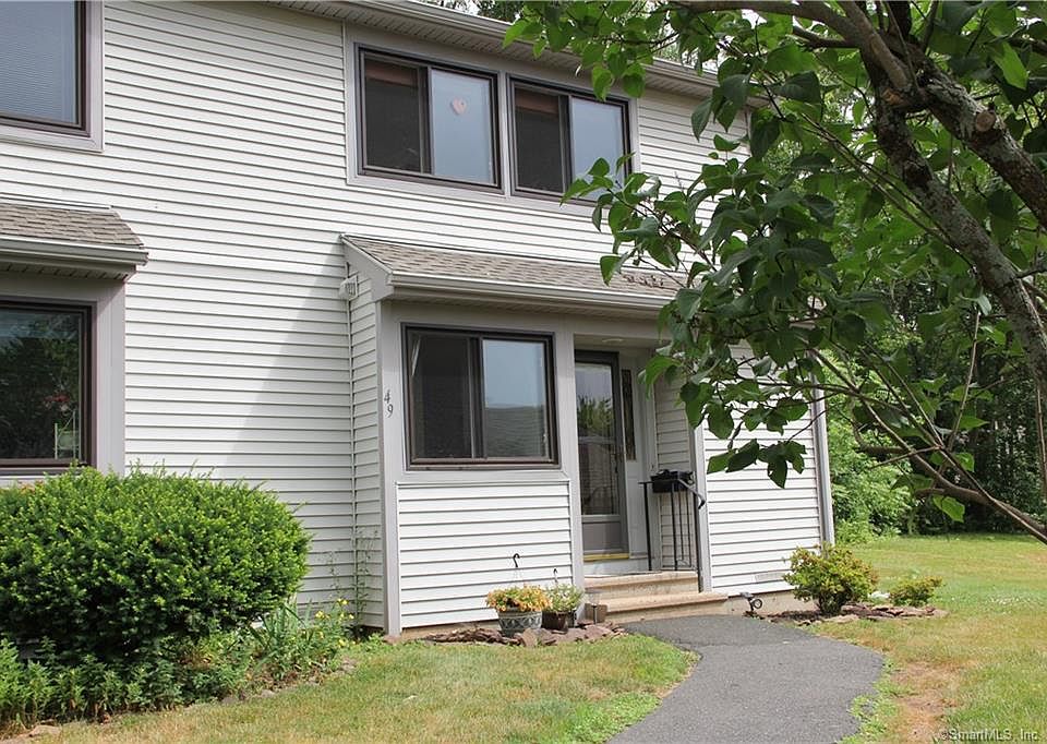 1st image of 49 Greenview Dr #49