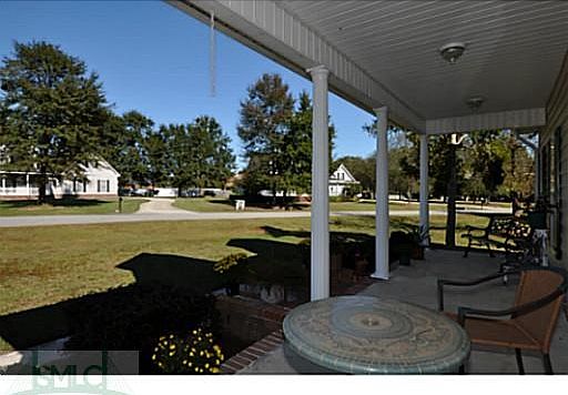 4th image of 128 Lakewood Dr
