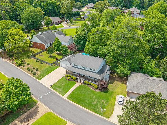 4th image of 41 Timber Ridge Cir