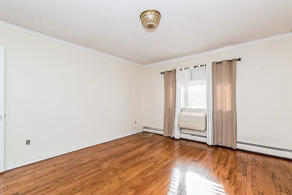 Sold by Ben Bay Realty Co. of Bay Ridge | media 17