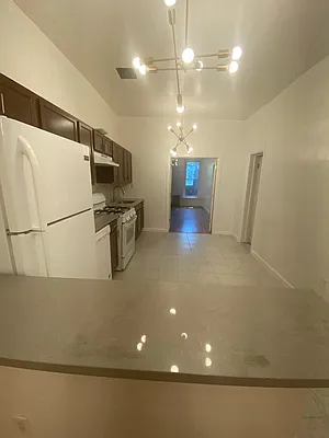 Rented by JB Mac Real Estate Inc. | media 23