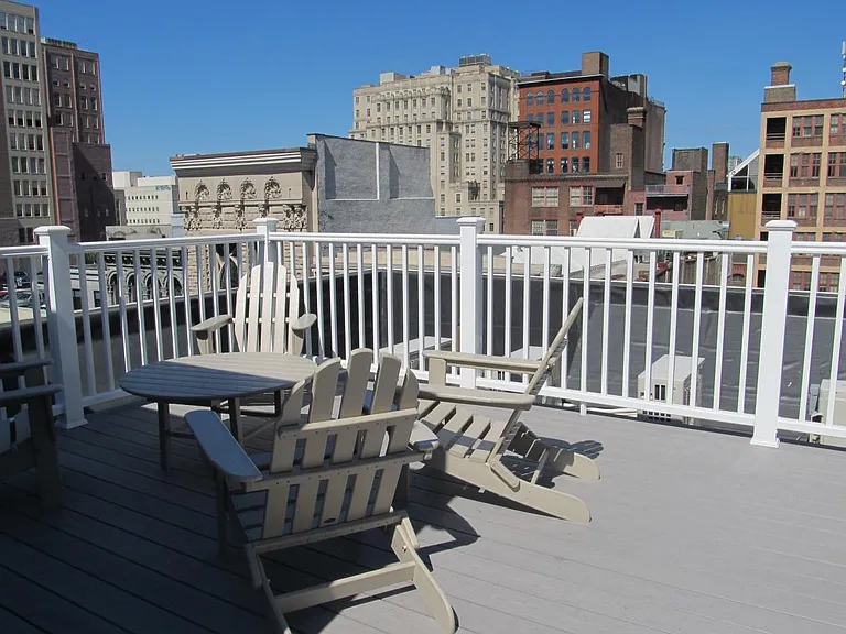 710 Chestnut St #402 — Photo 7