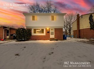 430 N Dobson St, Westland, MI 48185