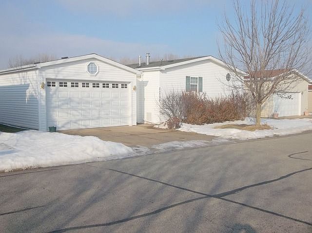 1st image of 25702 Shinnecock Dr