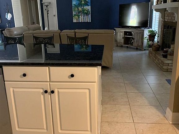 3rd image of 1230 Ramblewood Dr