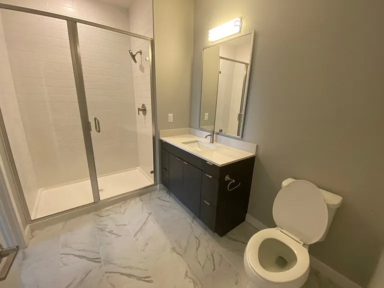 ONE501 — Photo 115
