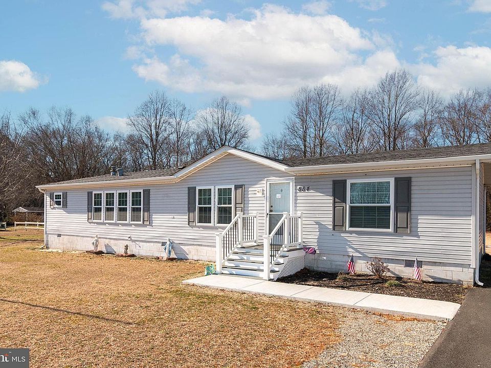 1st image of 884 Fernwood Dr