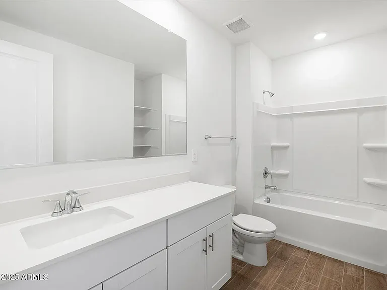 4210 W Yolanda Ln — Photo 16