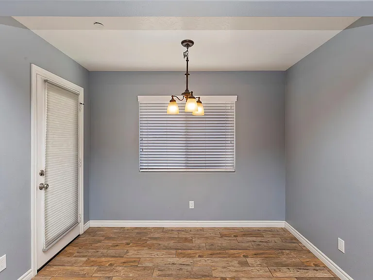 11126 Joshua St — Photo 12