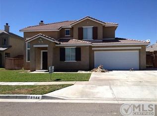 8944 Hydrangea Ave, Hesperia, CA 92344