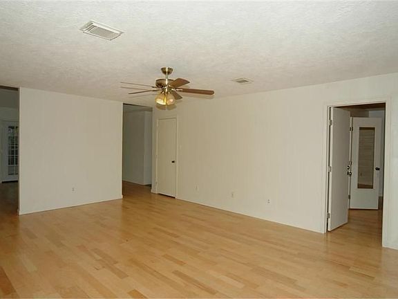 4th image of 1763 El Mar Ln