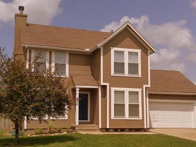 440 W Skylark St, Gardner, KS, 66030