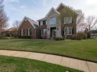 1909 Meadowbrook Cir, Lexington, KY