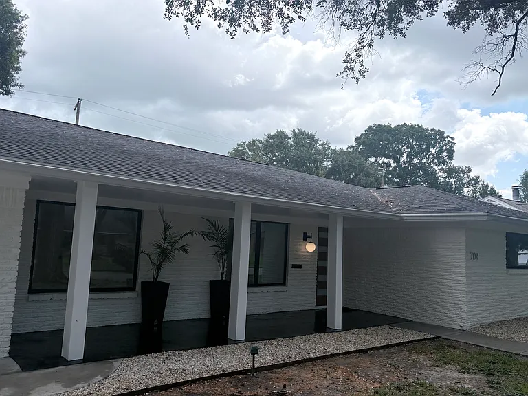 704 Fleetwood St — Photo 6