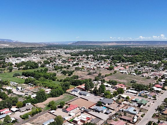 4th image of 1000 La Joya St