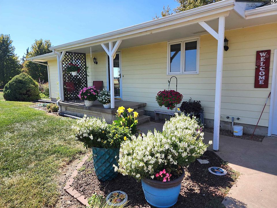 2157 Kiowa Rd, Galva, KS 67443 MLS 49263 Zillow