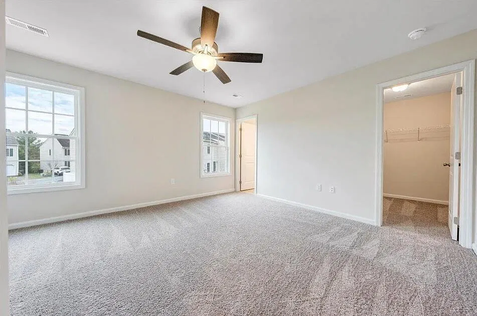 2 bed, 2.0 bath, 1585 sqft, $1,849 — Photo 4