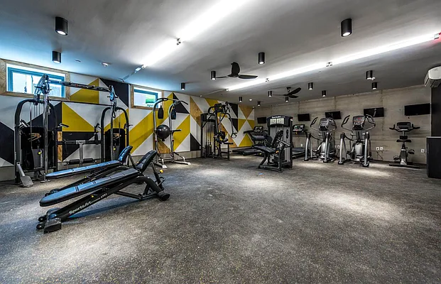 Rented by Nooklyn NYC LLC | media 65