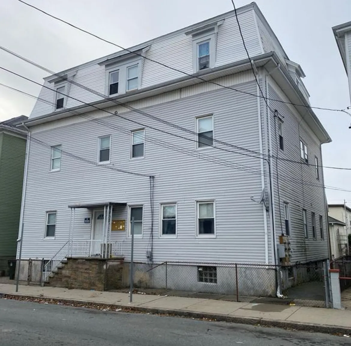 151 - 153 Jencks Street - 3S — Photo 1
