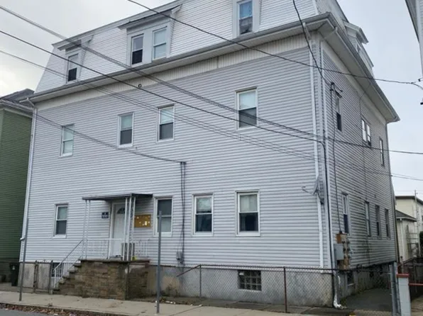 153 Jencks St, Fall River, MA