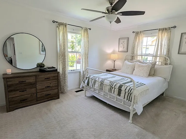 1715 Pine Hill Dr — Photo 9