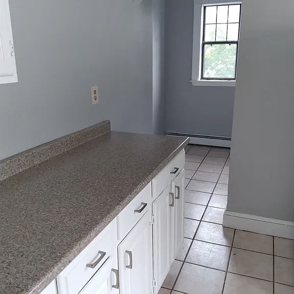 10 Norton St #3 — Photo 11