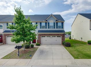 28 Irvington Dr, Greer, SC 29650