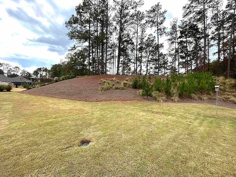 1050 Legend Dr — Photo 18