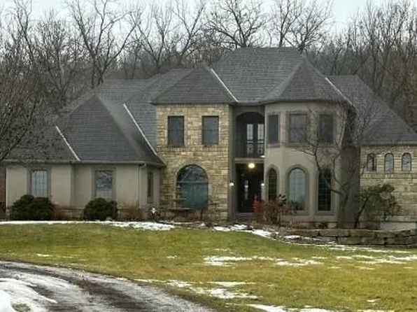 3505 Lowman Rd, Smithville, MO 64089