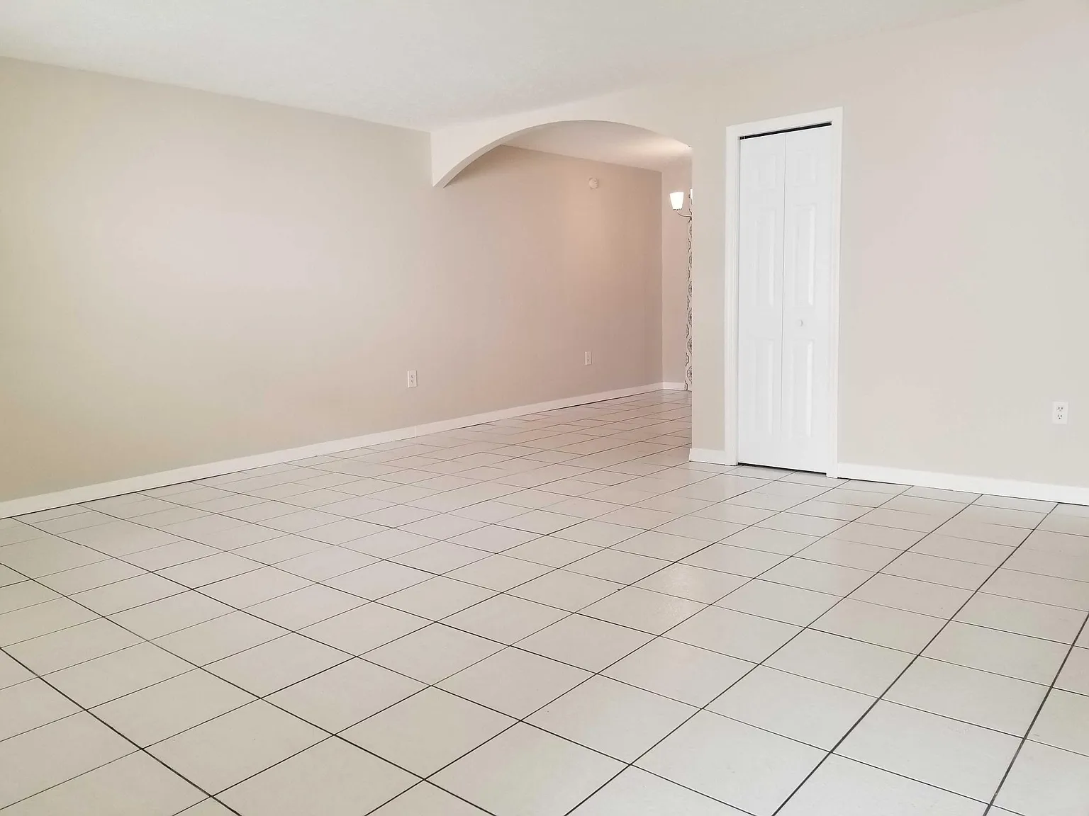 2 bed, 910 sqft, $1,475 — Photo 4