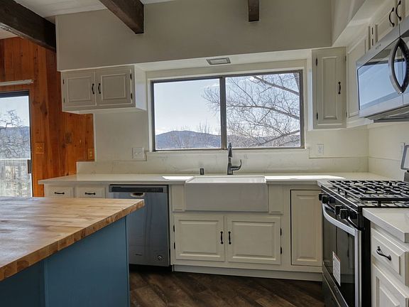 5th image of 24450 Willow Pass Dr