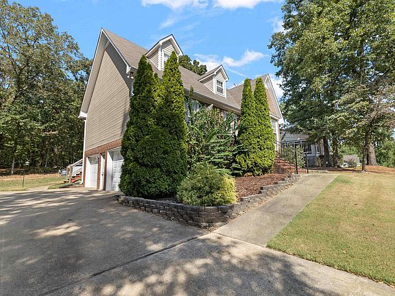 4th image of 206 Milgray Ln