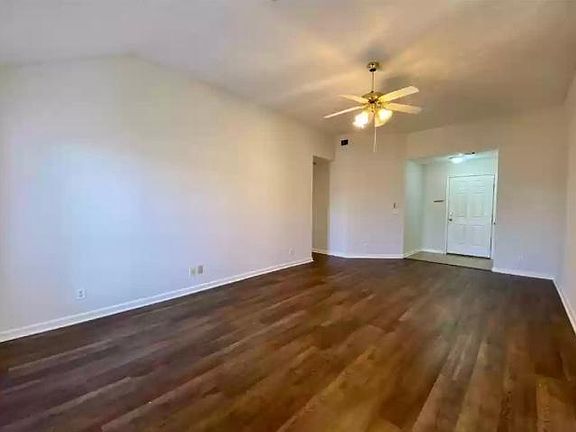 5th image of 7021 Buckram Oak Dr