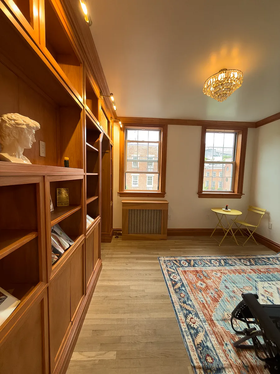 Building Photo - 747 Greenwich St #4