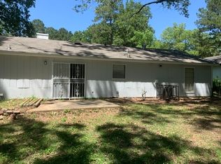 653 Briarcliff Cir, Jackson, MS 39212