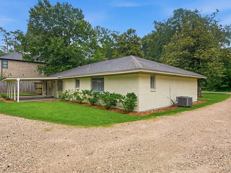 1511 Sungail Dr — Photo 38