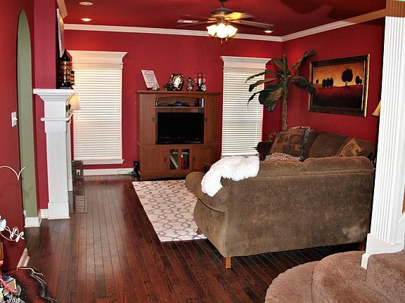 4th image of 5862 Jolie Pl