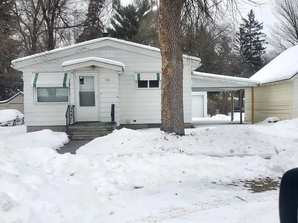 518 W Youngman St, Wautoma, WI 54982