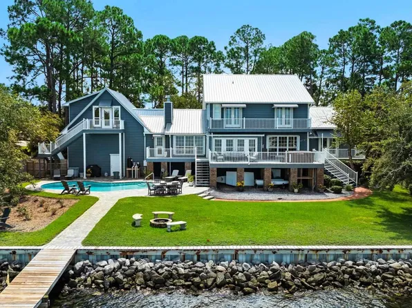 2958 Coral Strip Pkwy, Gulf Breeze, FL 32563