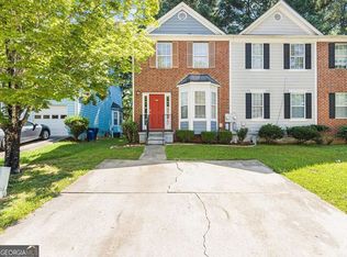 5910 Hampton Ct, Atlanta, GA 30349